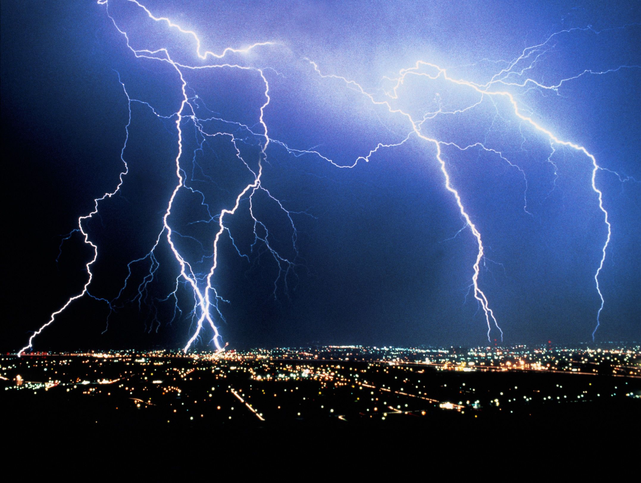 Better Lightning Forecasts Are Possible Thanks To Artificial Intelligence – Washington, D.C