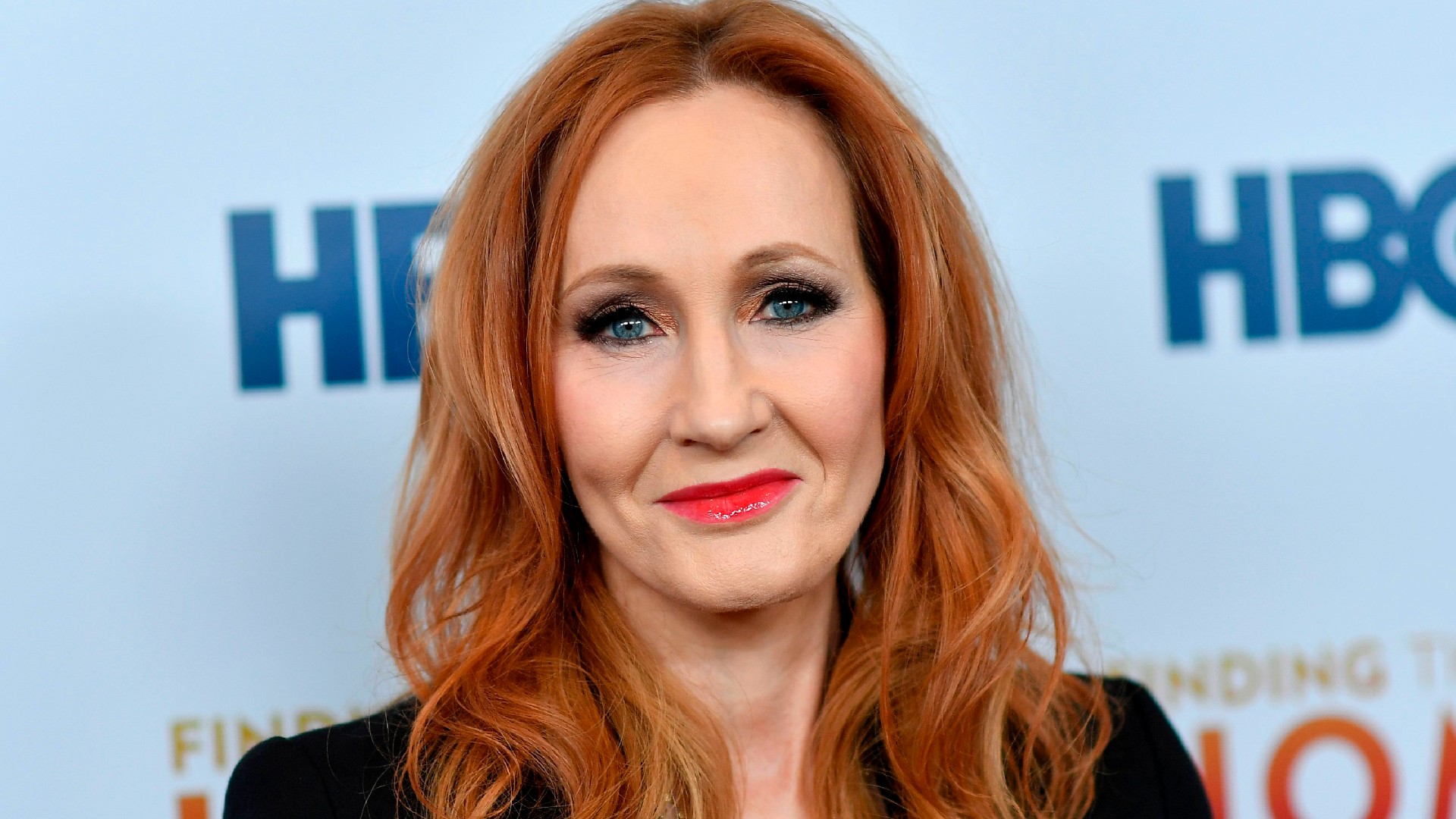 No J.K. Rowling did not win the 2021 'Person of the Year' Poll
