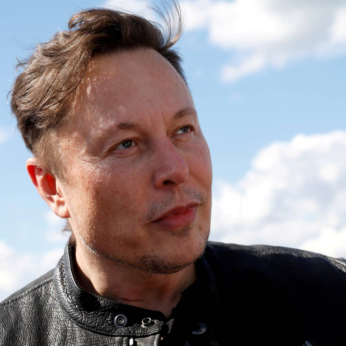 Elon Musk Should Sell $21 Billion Tesla Stake
