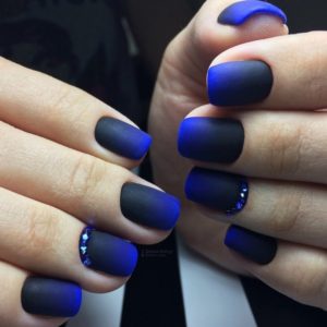 Blue ombre nails