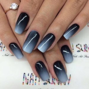 Black ombre nails